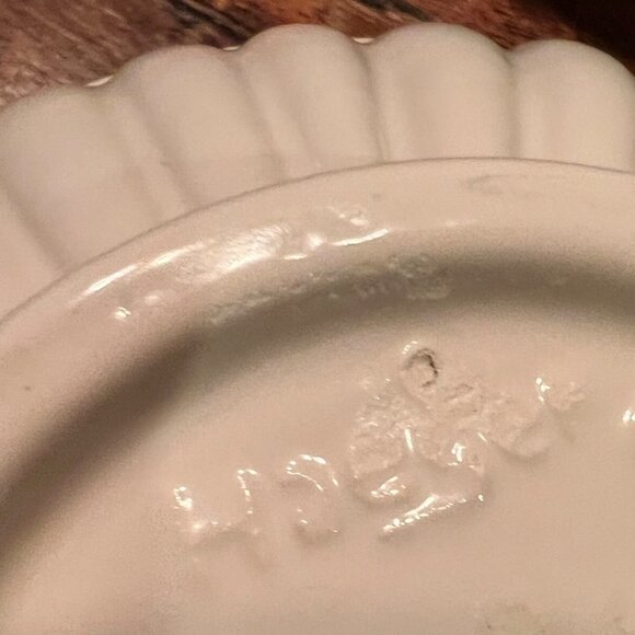 Two Soft White Footed Haeger 9" Stoneware Bowls - Picture 5 of 8